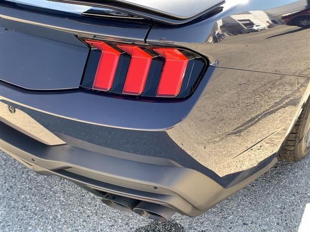 2025 Ford Mustang Dark Horse Fastback