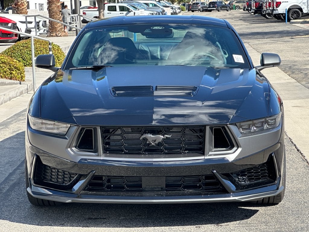 2026 Ford Mustang Dark Horse
