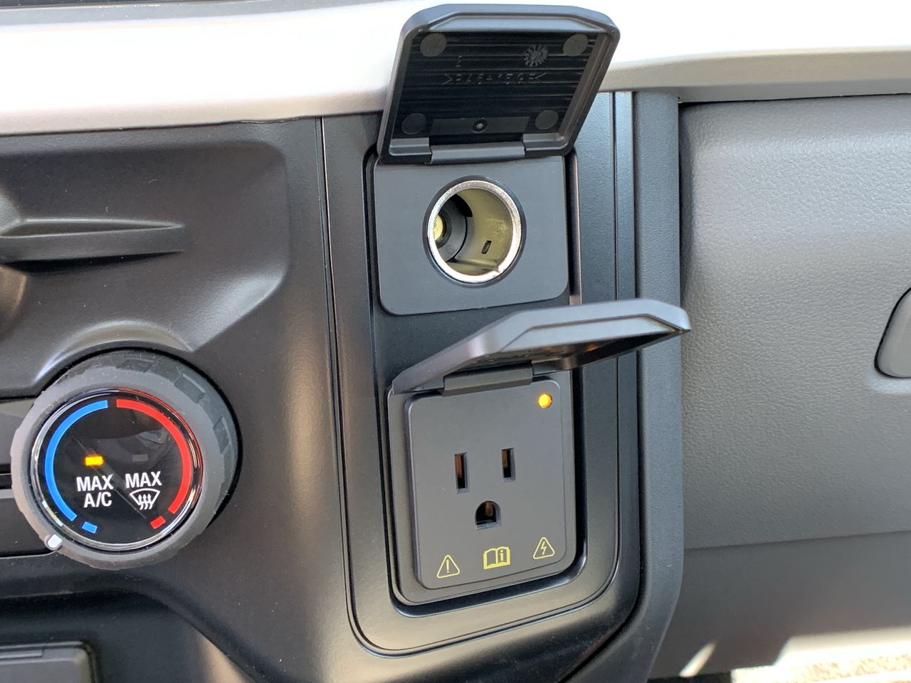 2026 Ford Super Duty F-250 SRW XL 2WD Reg Cab 8' Box