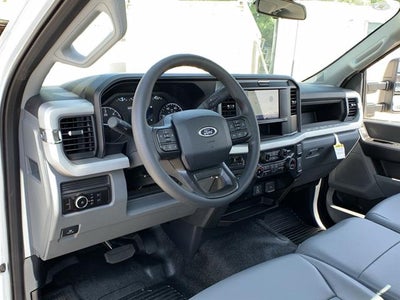 2025 Ford Super Duty F-350 SRW XL 2WD Reg Cab 145" WB 60" CA