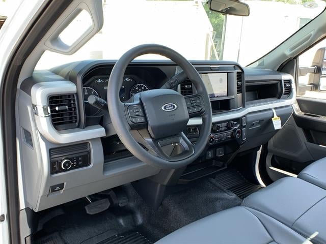 2025 Ford Super Duty F-350 SRW XL 2WD Reg Cab 145" WB 60" CA