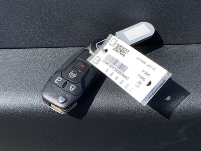 2025 Ford Super Duty F-350 SRW XL 2WD Reg Cab 145" WB 60" CA