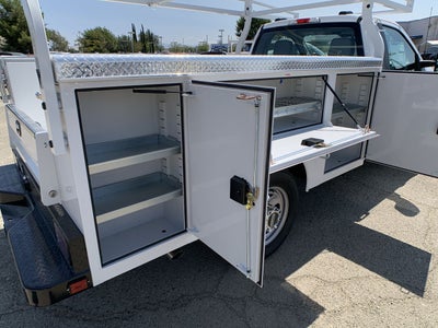 2025 Ford Super Duty F-350 SRW XL 2WD Reg Cab 145" WB 60" CA