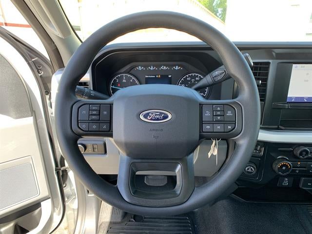 2025 Ford Super Duty F-350 SRW XL 2WD Reg Cab 145" WB 60" CA