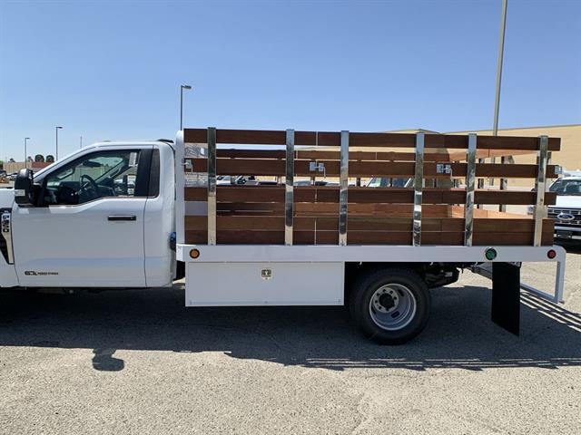 2025 Ford Super Duty F-350 DRW XL 2WD Reg Cab 169" WB 84" CA