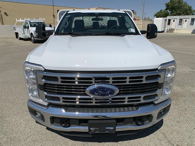 2025 Ford Super Duty F-350 DRW XL 2WD Reg Cab 169" WB 84" CA