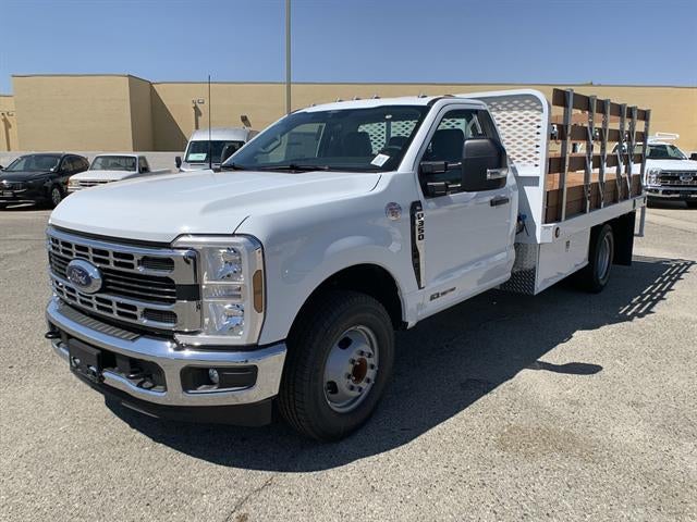 2025 Ford Super Duty F-350 DRW XL 2WD Reg Cab 169" WB 84" CA