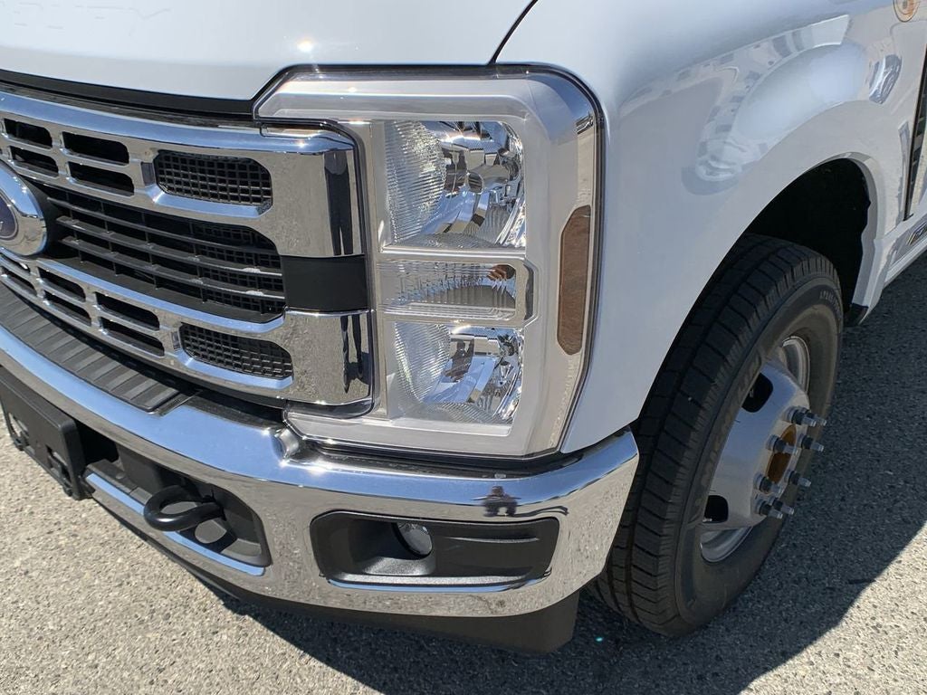 2025 Ford F-350SD XL DRW