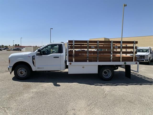 2025 Ford Super Duty F-350 DRW XL 2WD Reg Cab 169" WB 84" CA