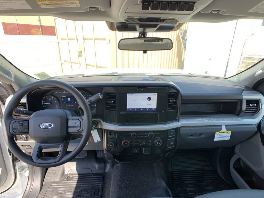 2025 Ford F-350SD XL DRW