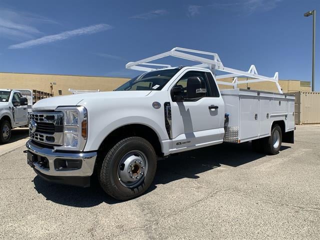 2025 Ford Super Duty F-350 DRW XL 2WD Reg Cab 169" WB 84" CA