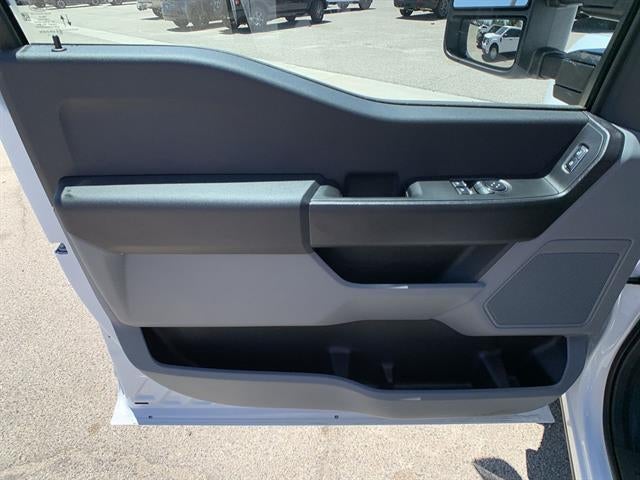 2025 Ford Super Duty F-350 DRW XL 2WD Reg Cab 169" WB 84" CA