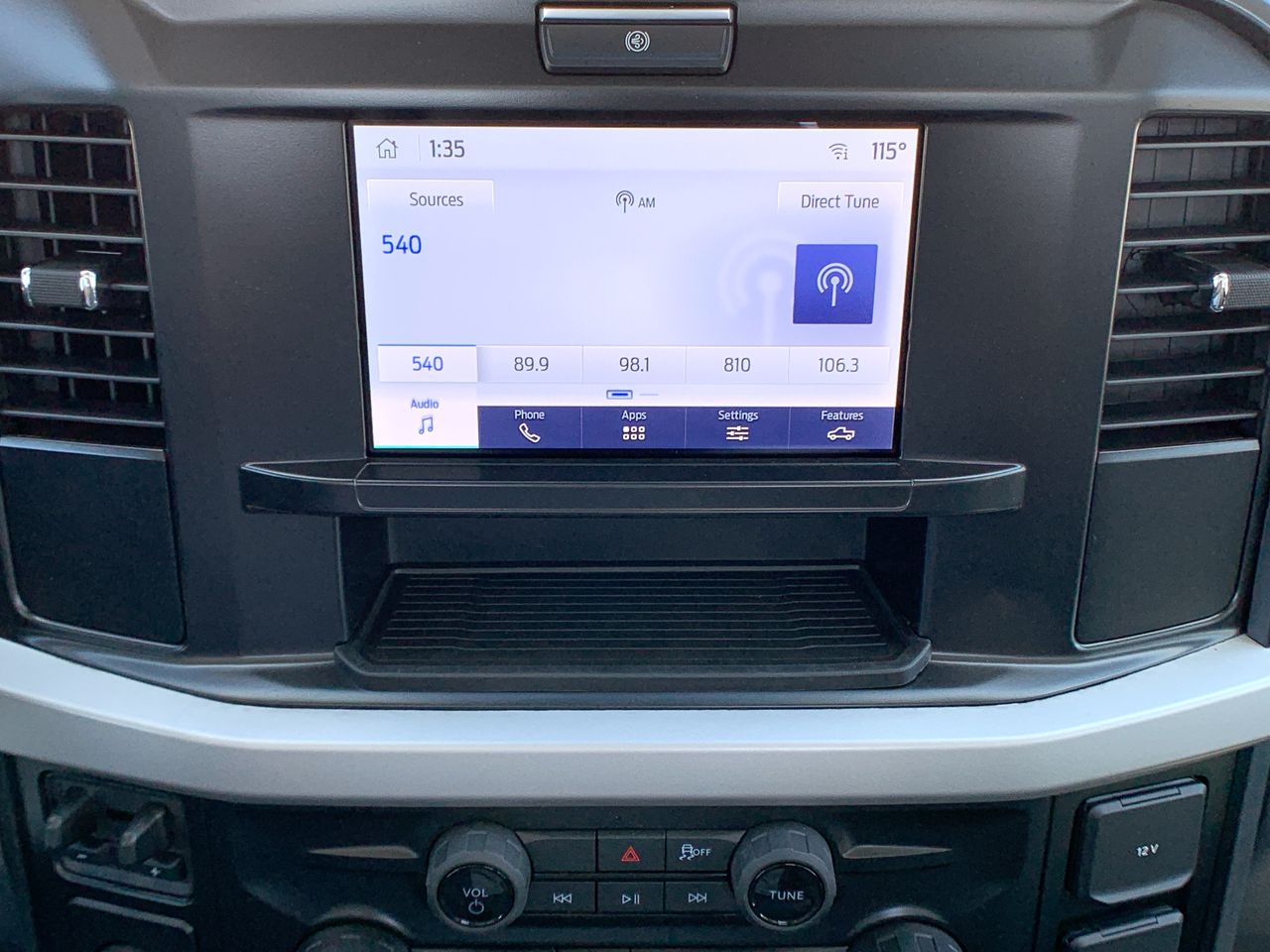 2025 Ford Super Duty F-350 DRW XL 2WD Reg Cab 169" WB 84" CA