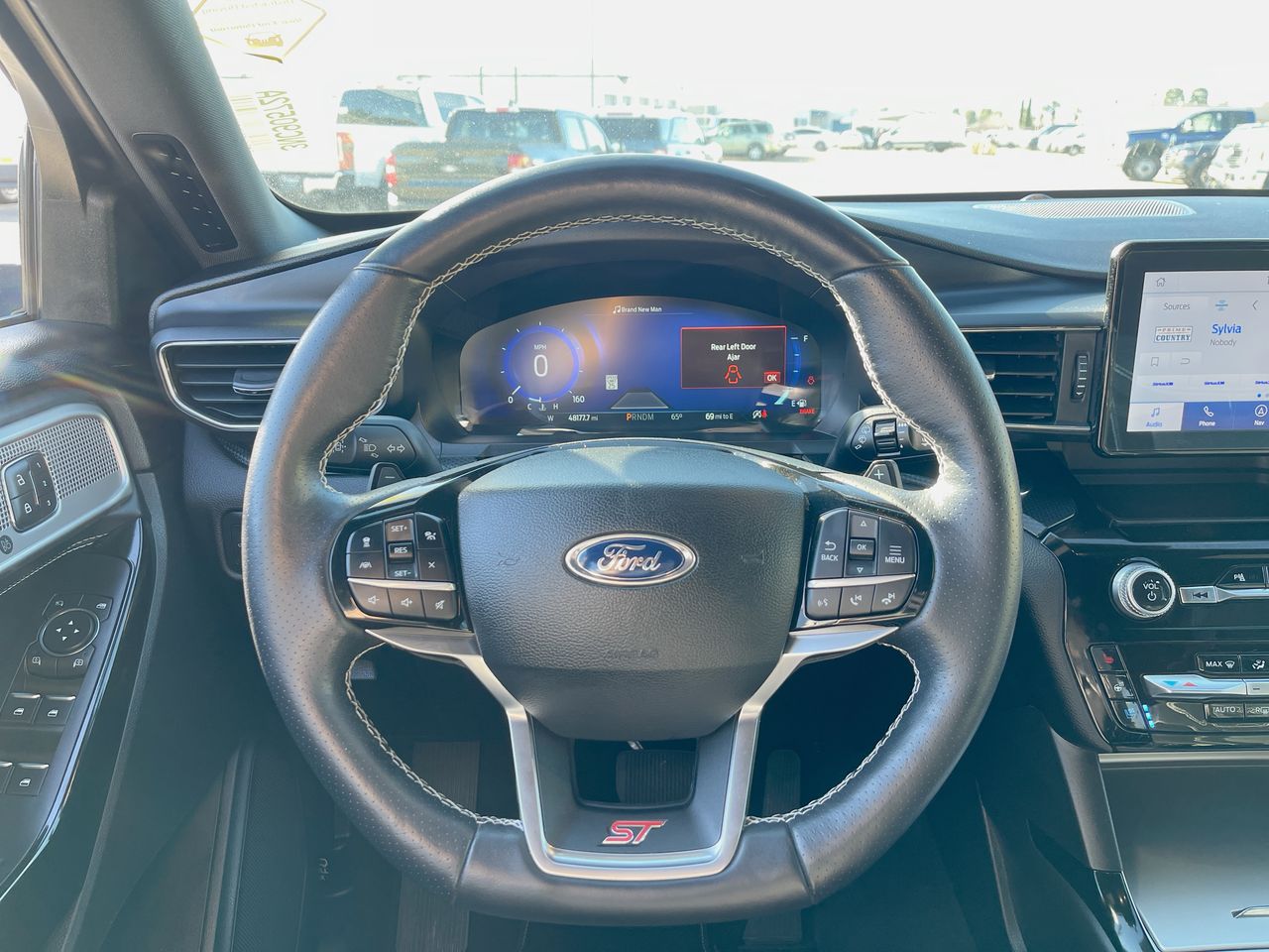 2022 Ford Explorer ST