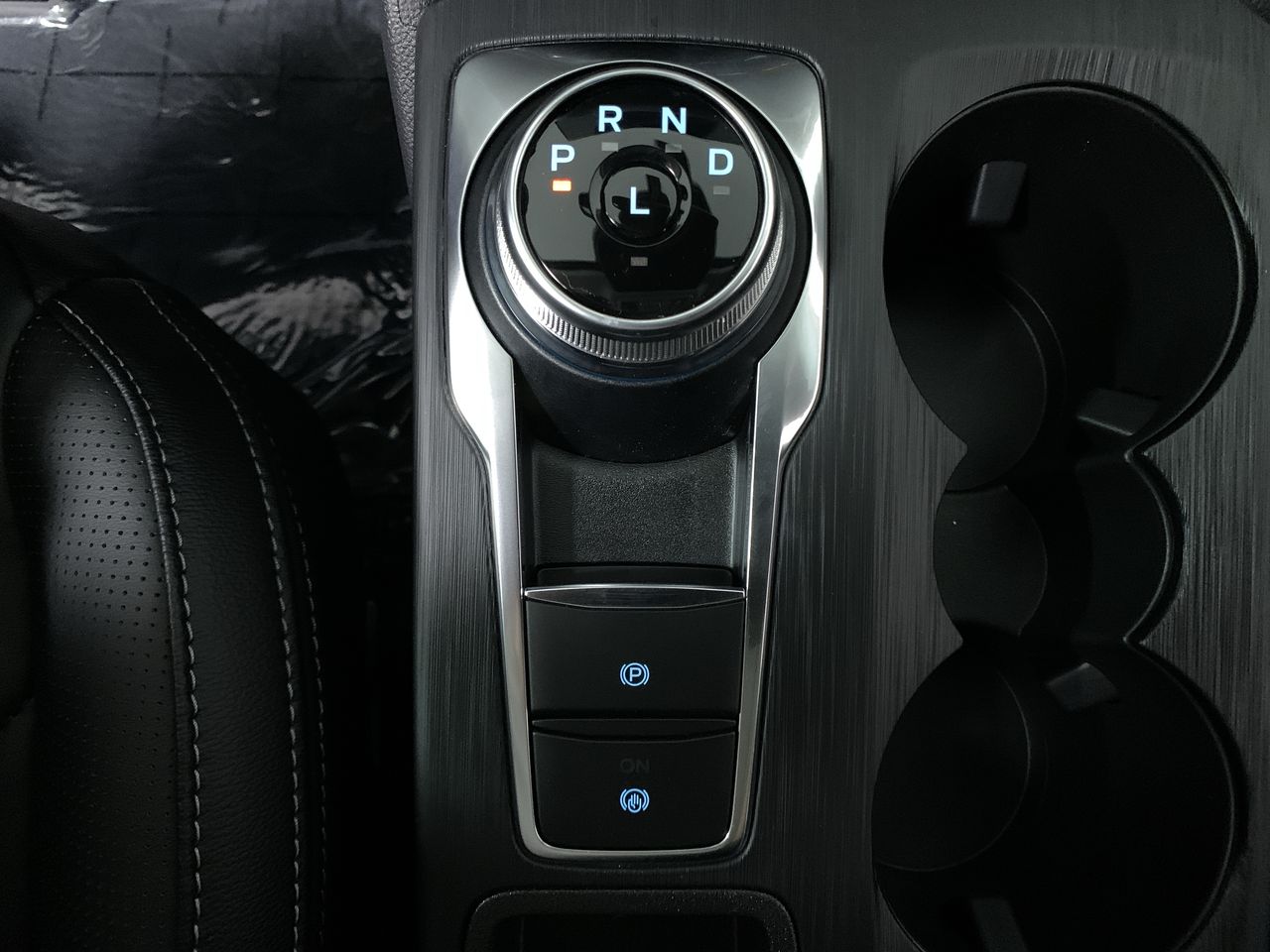 2025 Ford Escape PHEV FWD