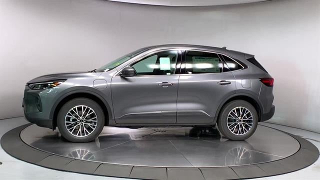 2025 Ford Escape PHEV FWD
