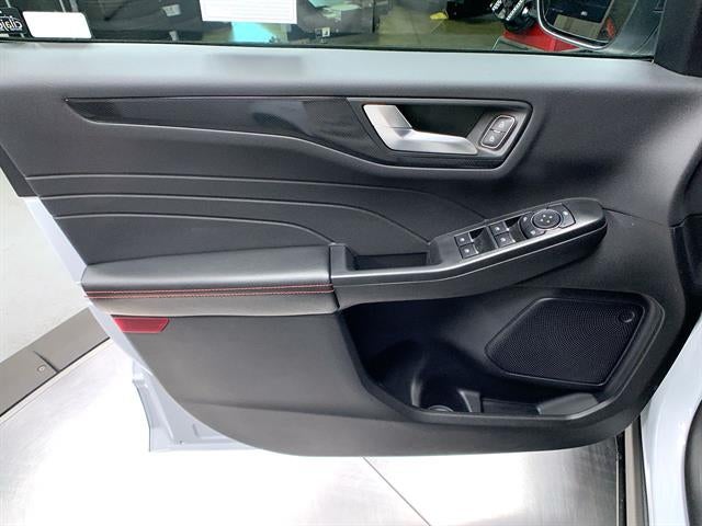 2025 Ford Escape ST-Line FWD