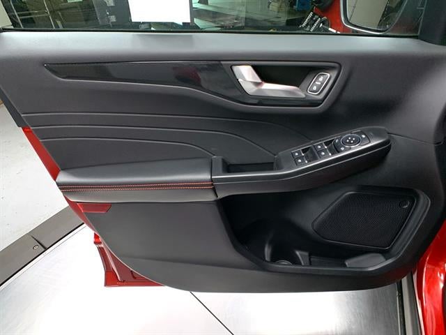 2025 Ford Escape ST-Line FWD