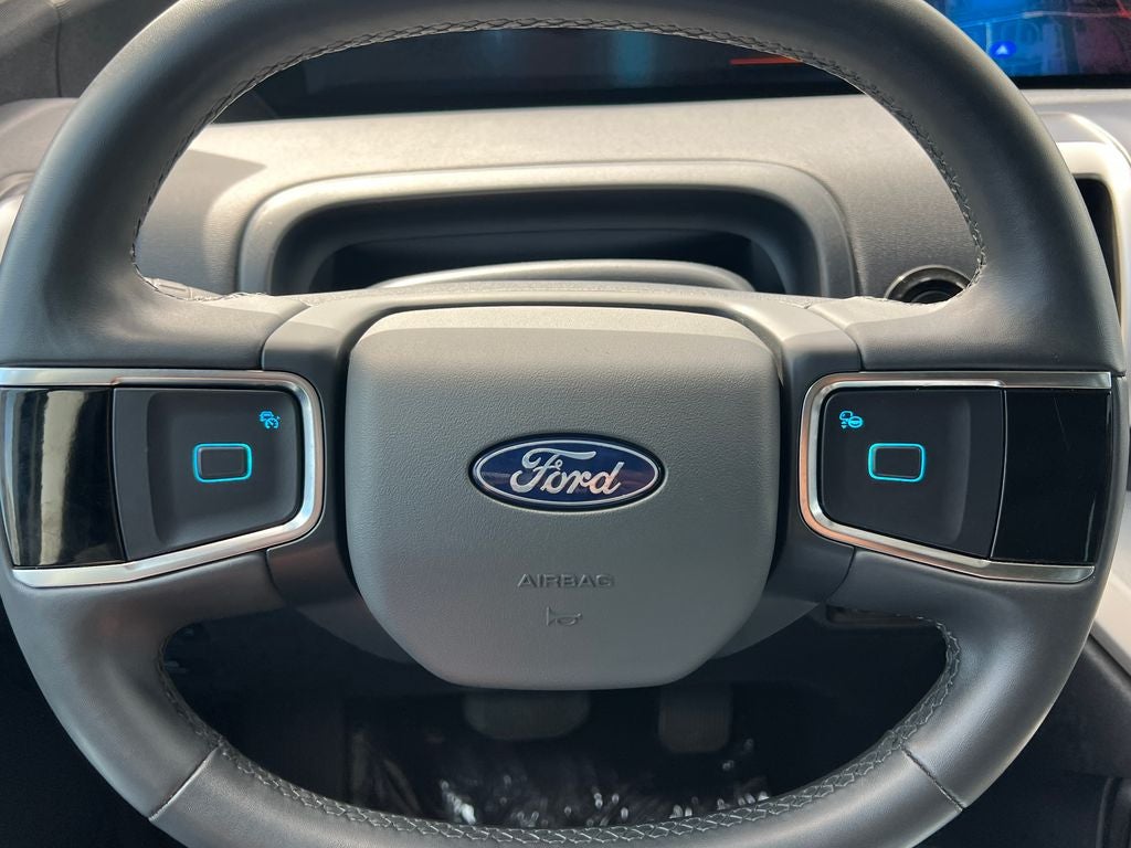 2025 Ford Expedition Max Active max