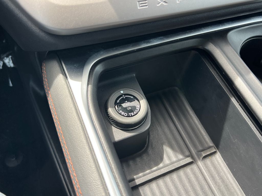 2025 Ford Expedition Max Active max