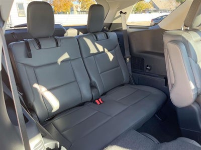 2026 Ford Explorer Active w/200A Pkg RWD