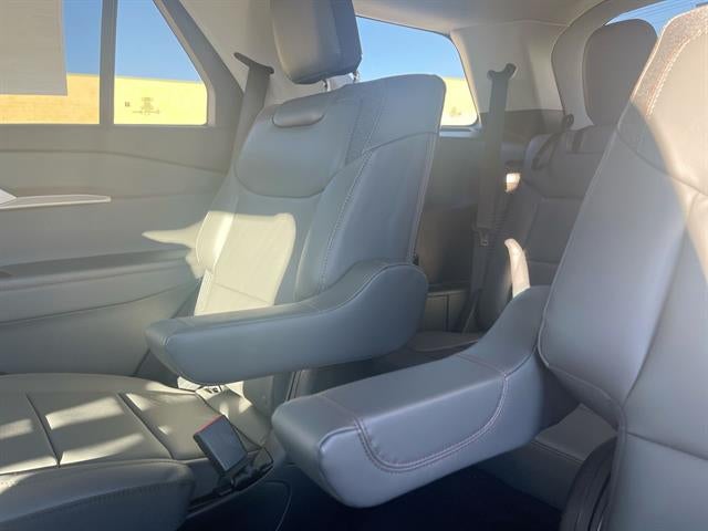 2026 Ford Explorer Active w/200A Pkg RWD