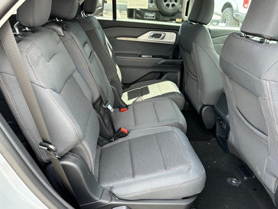 2026 Ford Explorer Active w/100A Pkg RWD