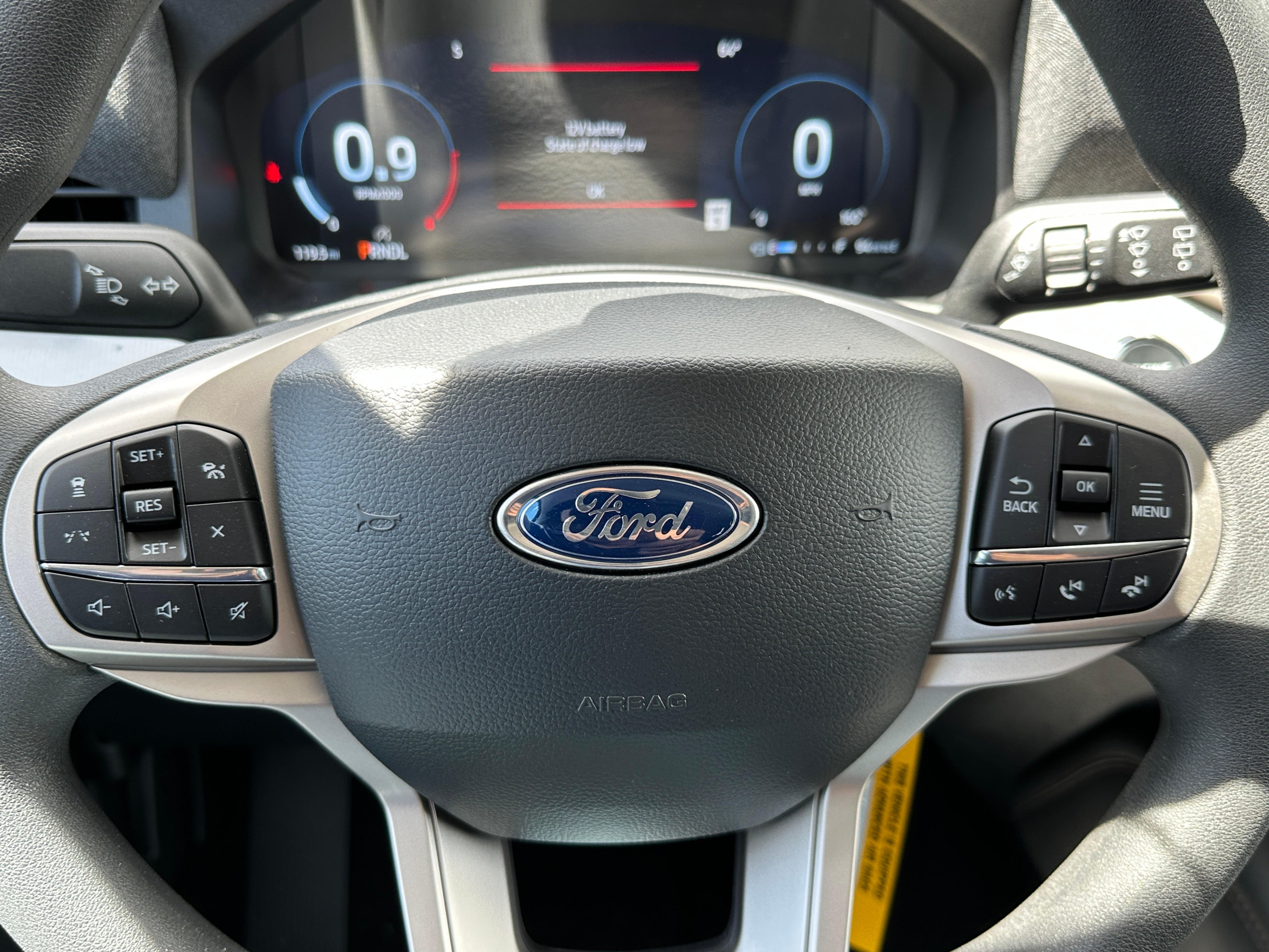 2026 Ford Explorer Active w/100A Pkg RWD