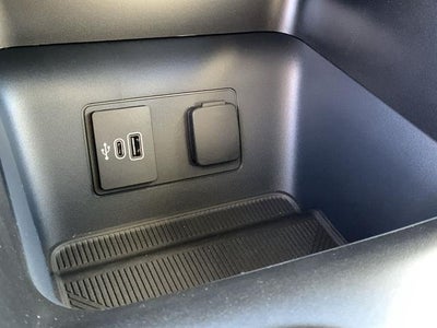 2026 Ford Explorer Active w/200A Pkg RWD