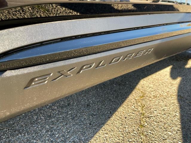 2026 Ford Explorer Active w/200A Pkg RWD
