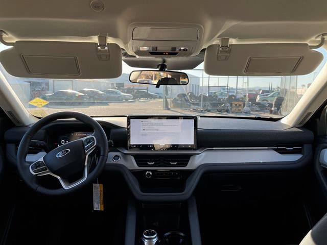 2026 Ford Explorer Active w/200A Pkg RWD