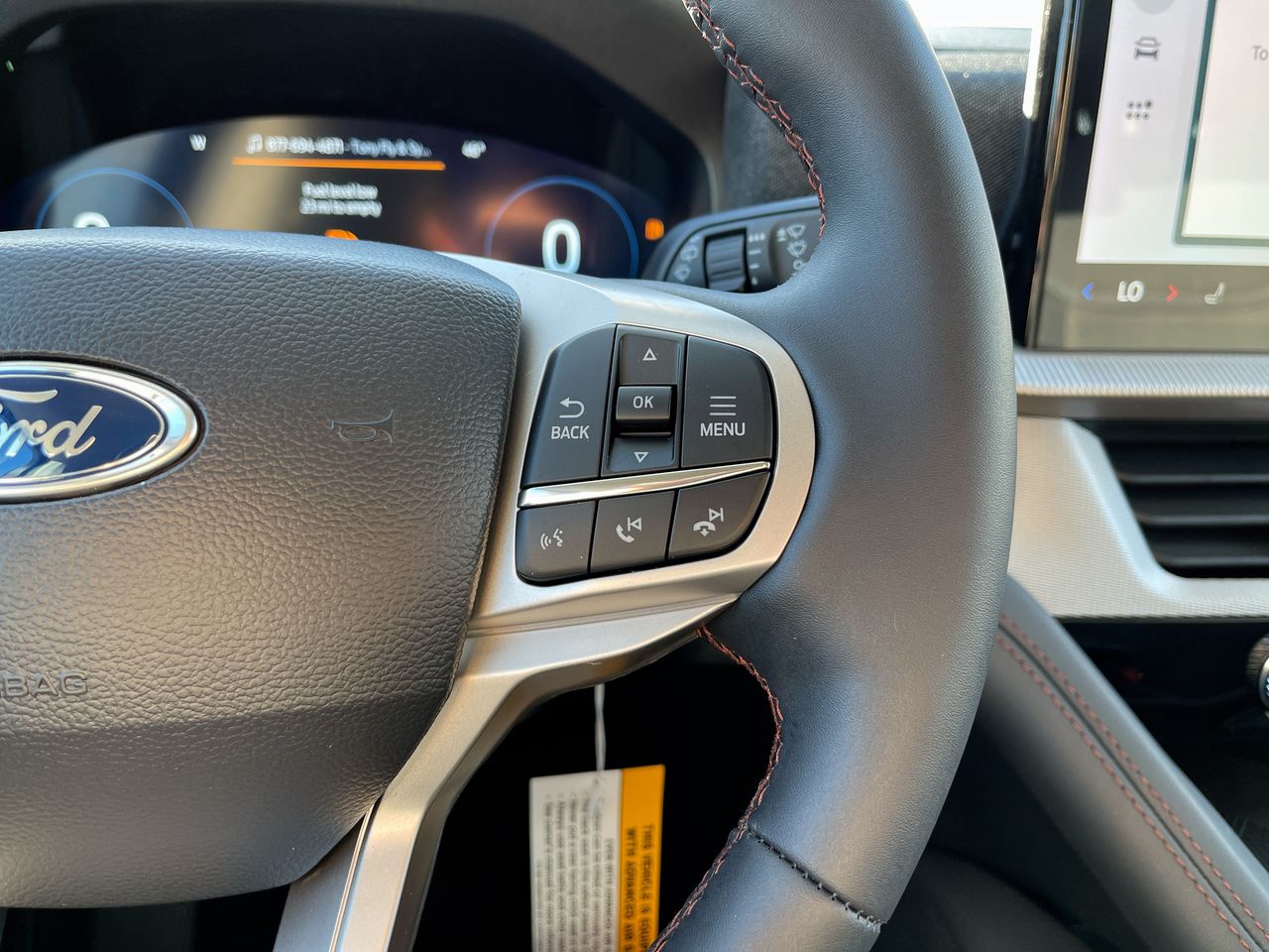 2026 Ford Explorer Active w/200A Pkg RWD