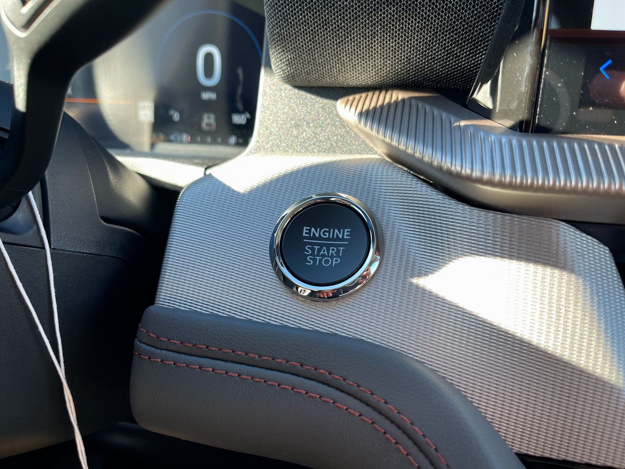 2026 Ford Explorer Active w/200A Pkg RWD