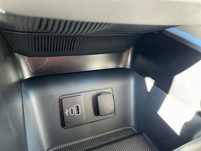 2026 Ford Explorer Active w/200A Pkg RWD