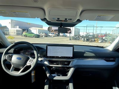 2026 Ford Explorer Active w/200A Pkg RWD