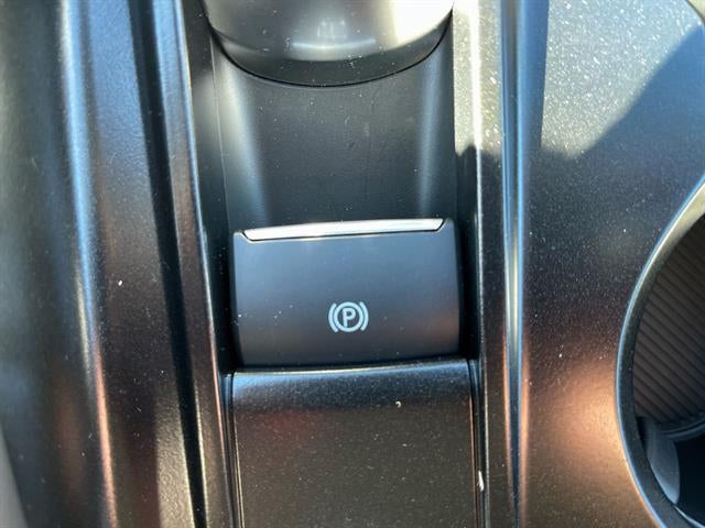 2026 Ford Explorer Active w/200A Pkg RWD