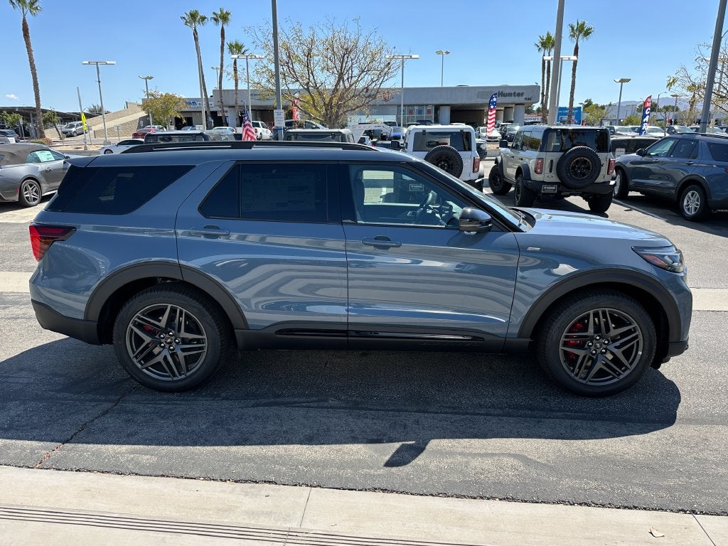 2027 Ford Explorer ST-Line