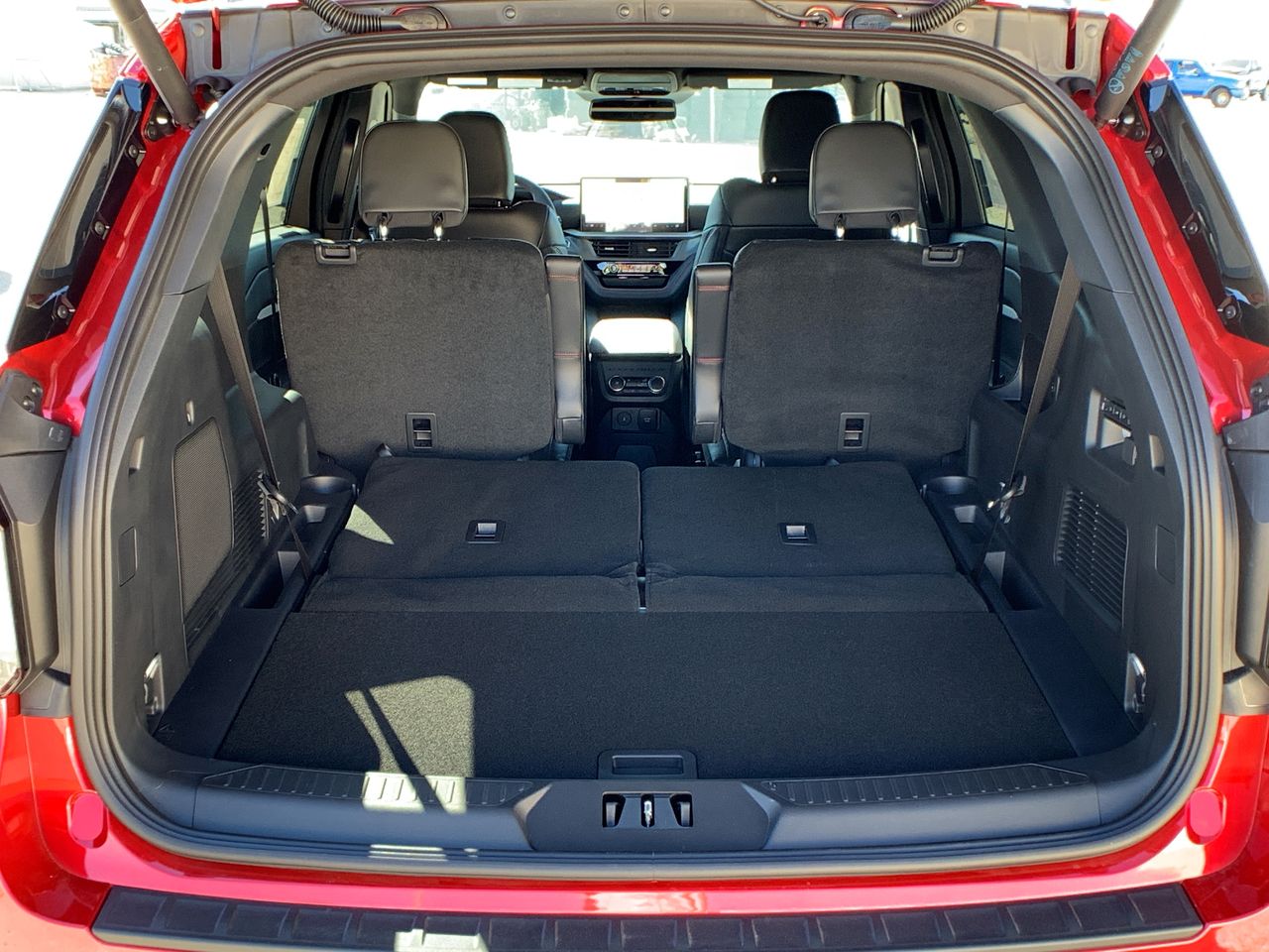 2026 Ford Explorer ST 4WD