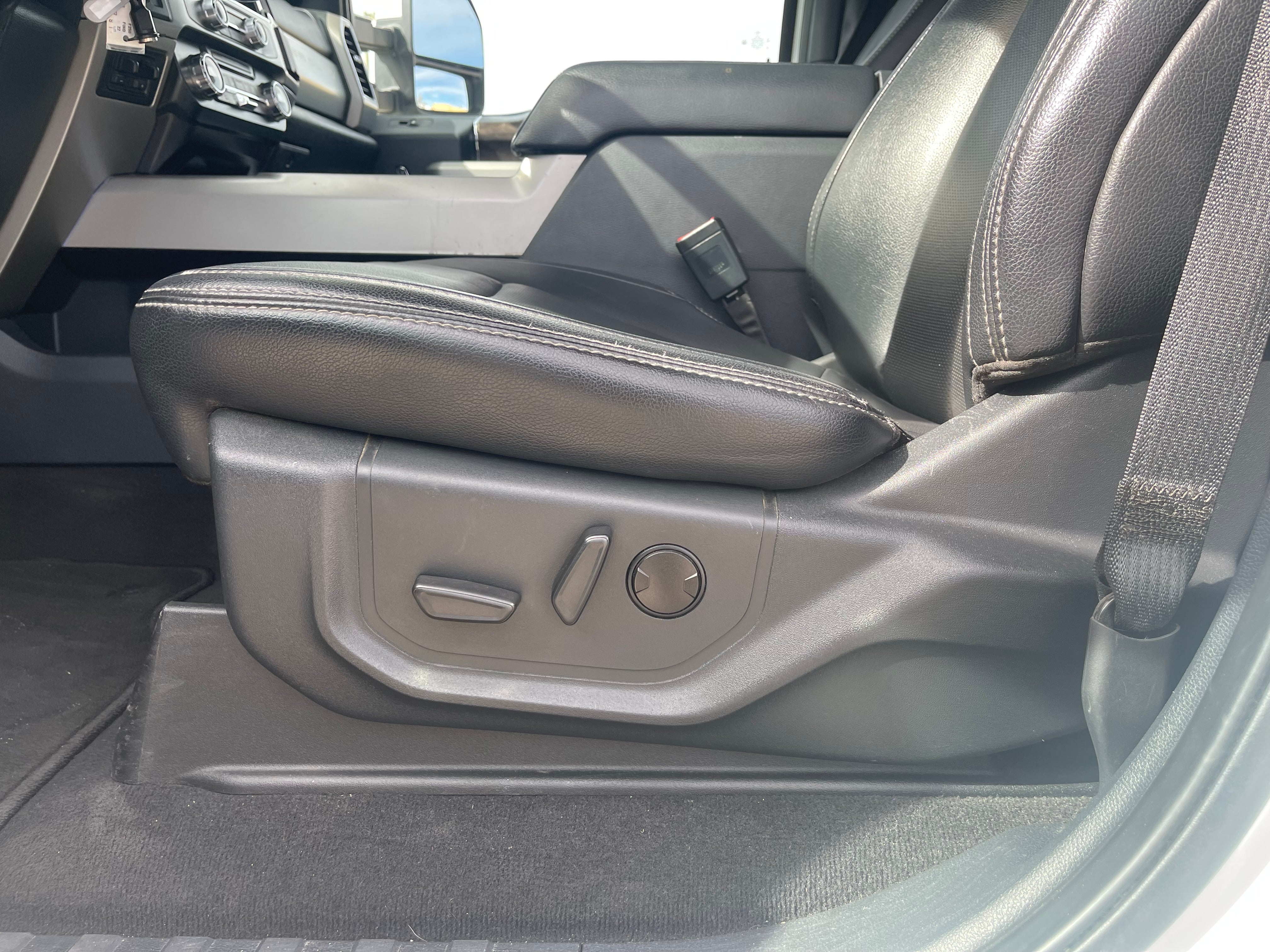 2022 Ford Super Duty F-250 SRW XL