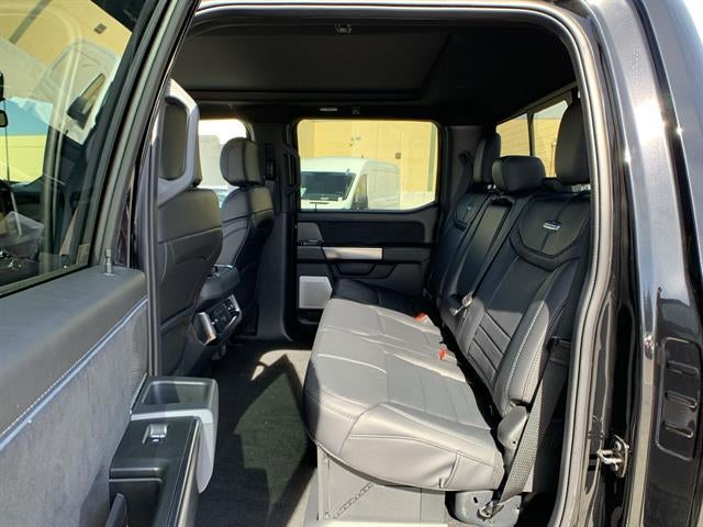 2025 Ford Super Duty F-250 SRW Platinum 4WD Crew Cab 6.75' Box