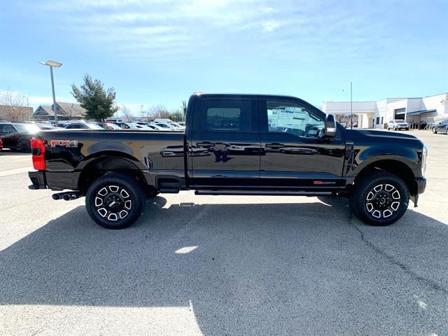 2025 Ford Super Duty F-250 SRW Platinum 4WD Crew Cab 6.75' Box