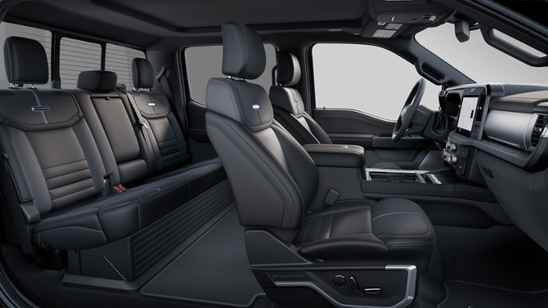 2025 Ford Super Duty F-250 SRW Platinum 4WD Crew Cab 6.75' Box