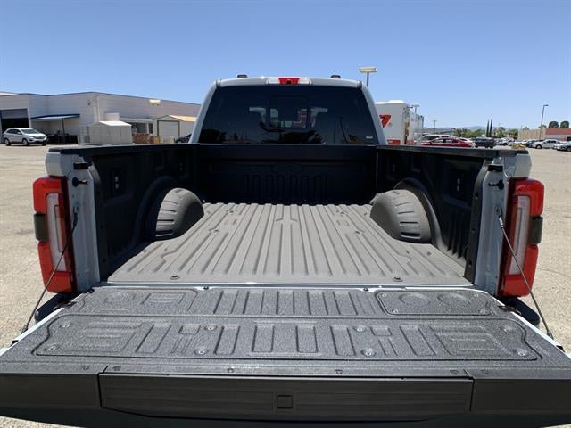 2025 Ford Super Duty F-350 SRW XL 4WD Crew Cab 6.75' Box