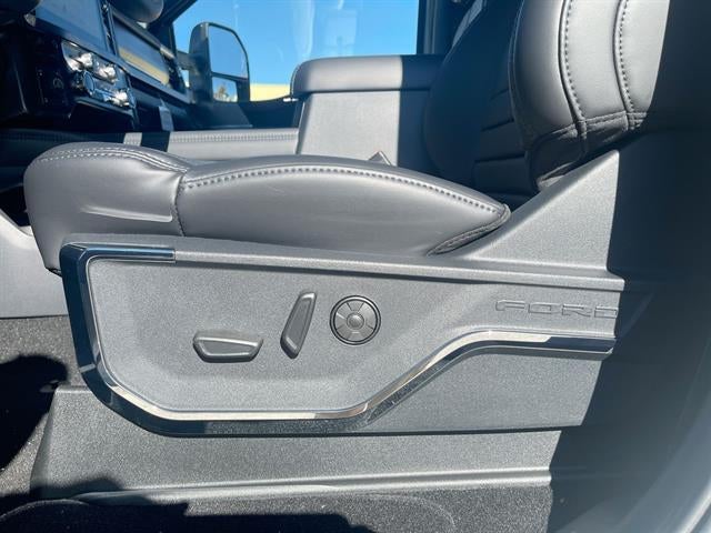 2026 Ford Super Duty F-350 SRW Platinum 4WD Crew Cab 6.75' Box