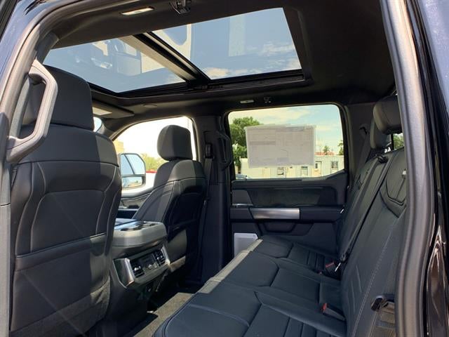 2025 Ford Super Duty F-350 SRW Platinum 4WD Crew Cab 6.75' Box