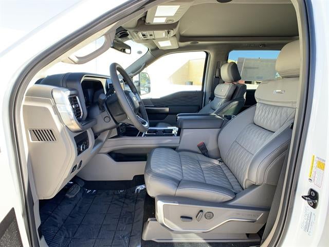 2026 Ford Super Duty F-350 SRW Platinum 4WD Crew Cab 6.75' Box