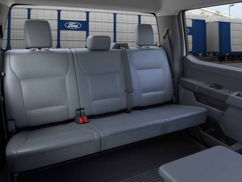 2026 Ford Super Duty F-350 SRW XL 4WD Crew Cab 6.75' Box