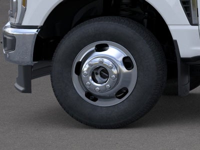 2026 Ford Super Duty F-350 DRW LARIAT 4WD Crew Cab 8' Box