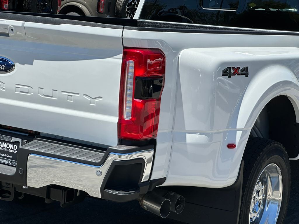 2026 Ford F-450SD Lariat DRW