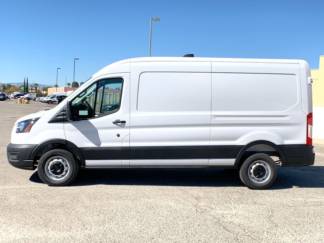 2026 Ford Transit Cargo Van T-250 148" Med Rf 9150 GVWR RWD